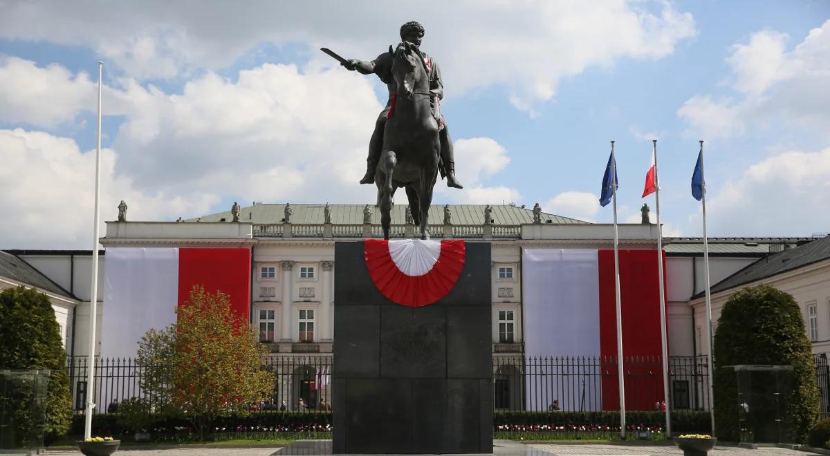 Święta majowe: podniesienie flagi, wręczenie orderów. Sprawdź plan uroczystości