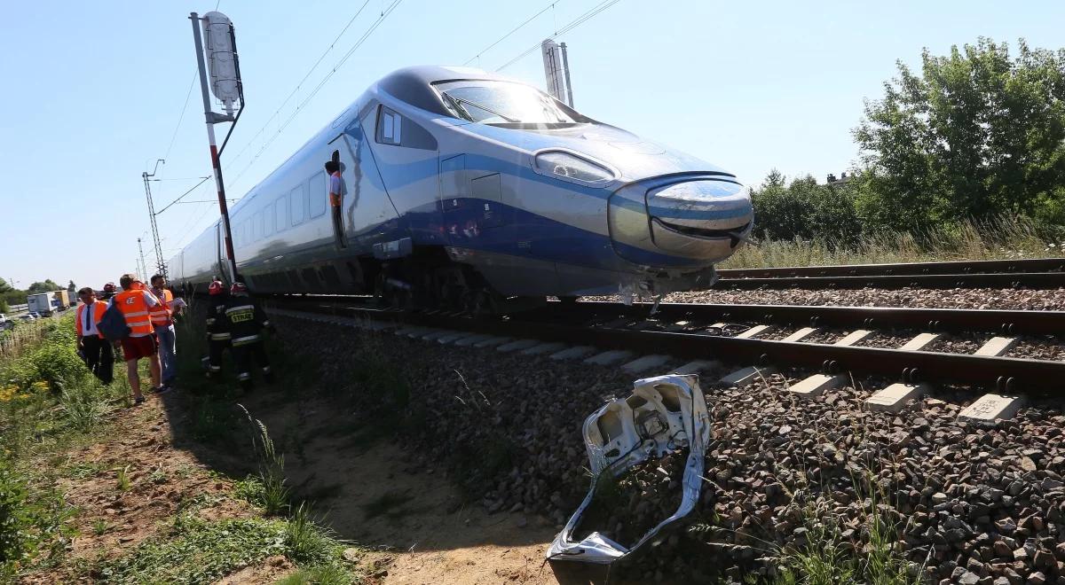 Wypadek pendolino pod Częstochową. Auto wjechało pod pociąg