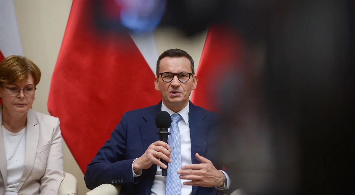 Afera wizowa. Zawiadomienia wobec 11 osób, wśród nich Morawiecki