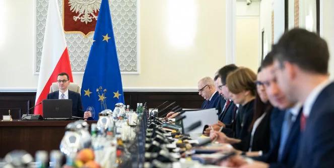 "Będą korekty w zarządzaniu". Poseł PiS o rekonstrukcji rządu