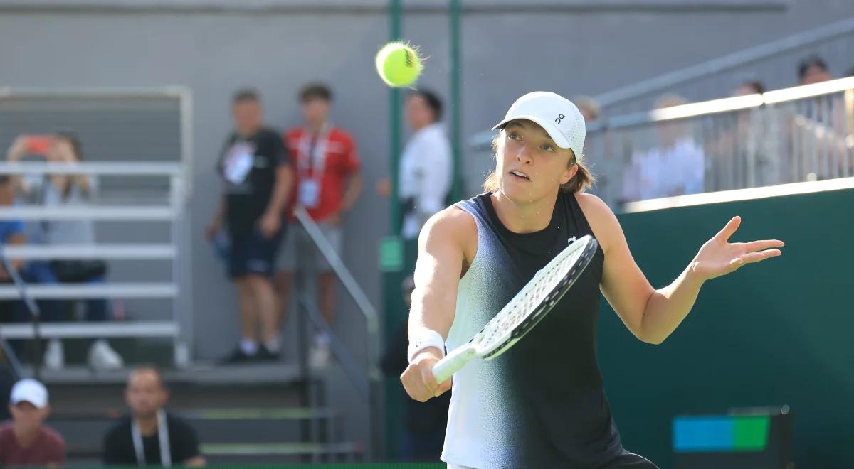 WTA Warszawa: Iga Świątek - Linda Noskova. Przełożony mecz o półfinał turnieju