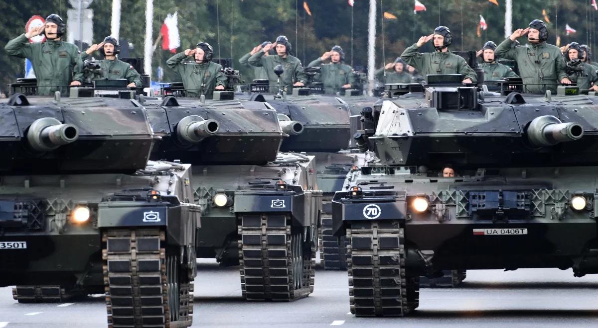 MON przygotowuje wielką defiladę w Warszawie. Przejdzie pod hasłem "Silni w sojuszach"