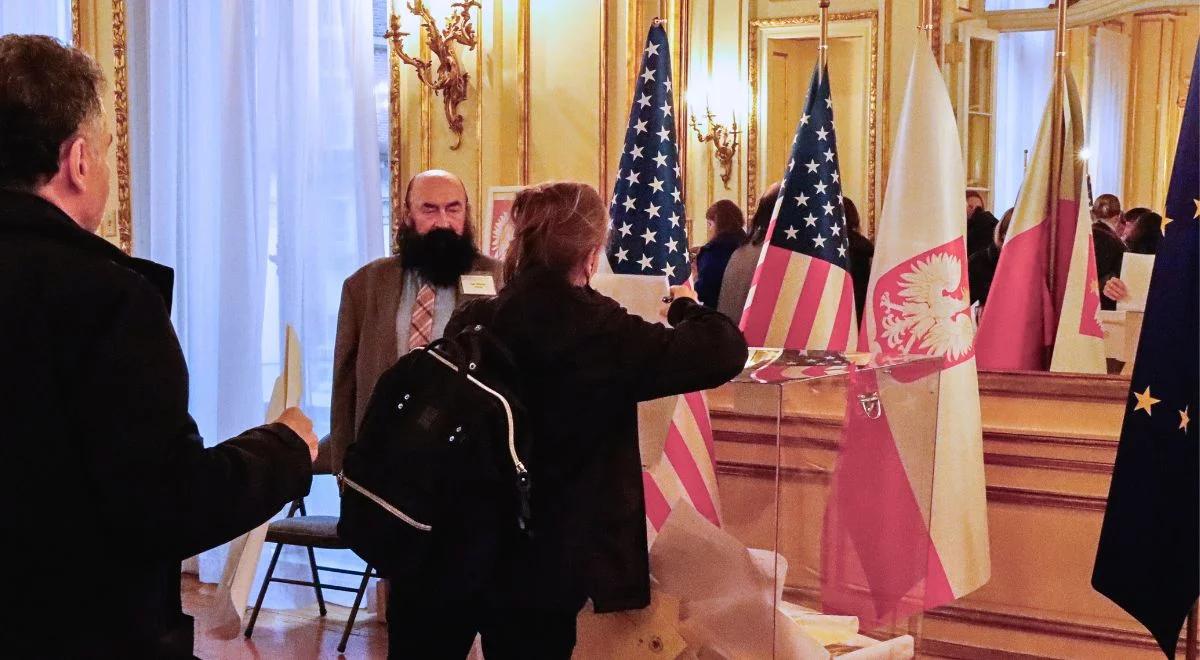 Rekordowe głosowanie w USA. Polonia szturmem ruszy do urn?