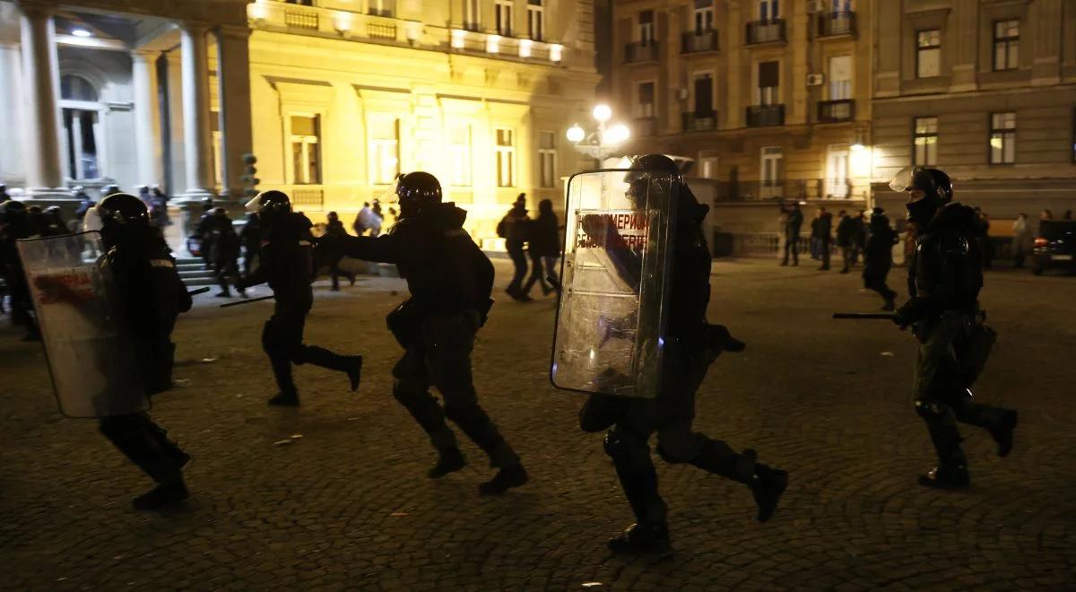 Powyborcze protesty w Belgradzie. Są zatrzymania, ranni policjanci