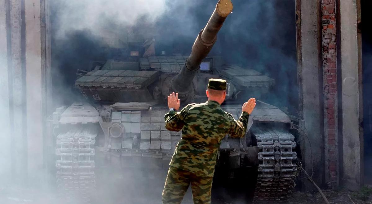 Ukraina: realizacja porozumienia w sprawie wycofania uzbrojenia opóźnia się