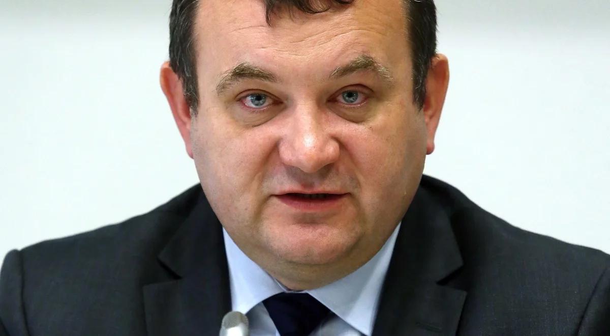 Kto odszedł z rządu: Stanisław Gawłowski - wiceminister środowiska [sylwetka]