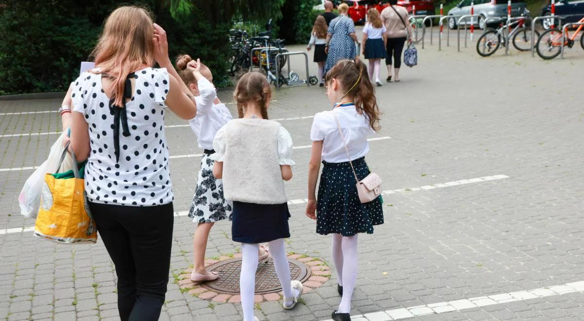Rodzice mają czas do 25 września. Nauczyciele i eksperci apelują