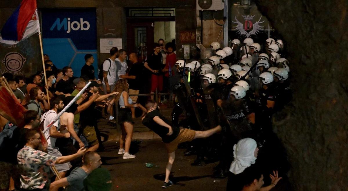 Starcia z policją w Belgradzie. 140 tys. demonstrantów domagało się dymisji rządu