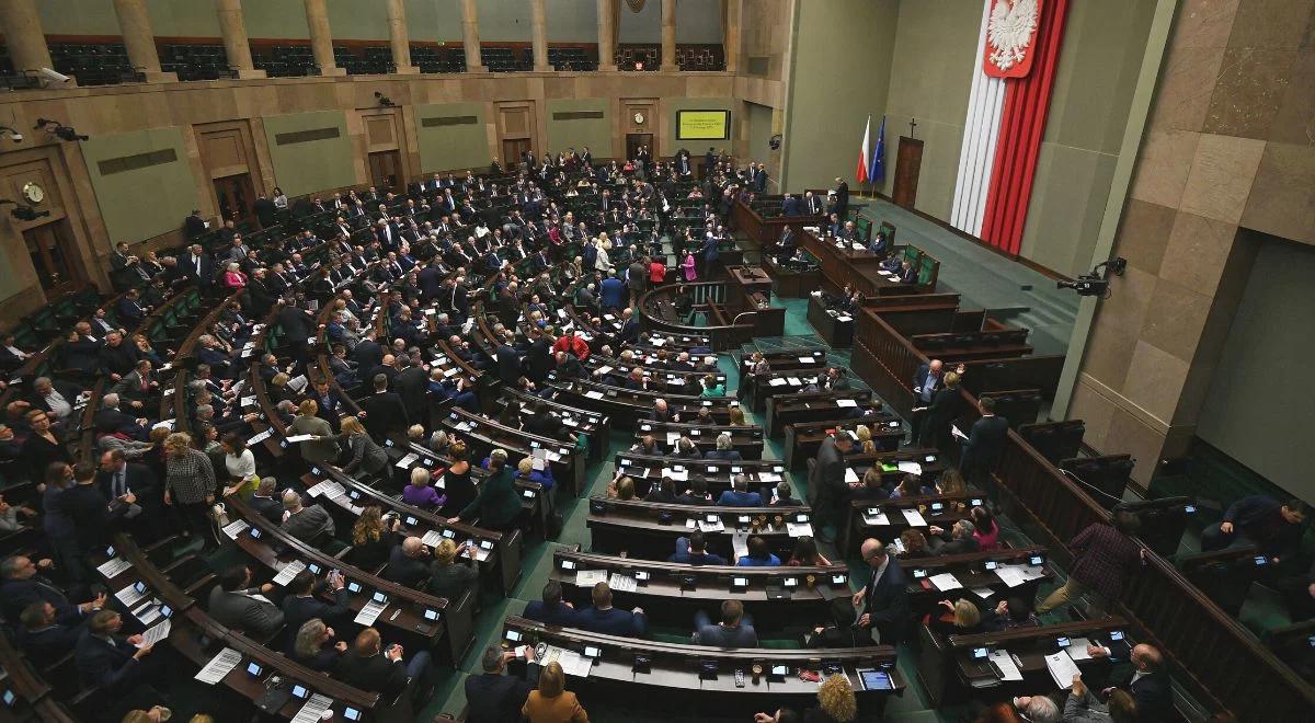 Nowelizacja ustawy o SN w kształcie proponowanym przez rząd. Trafi teraz do prezydenta Dudy