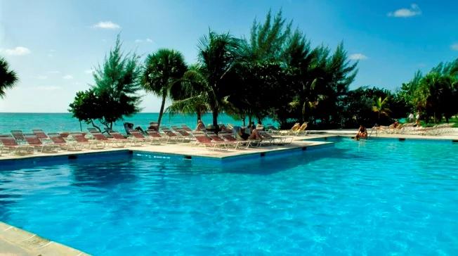 Wezyr Holidays rezygnuje z wyjazdów do Hurghady i Sharm El Sheikh