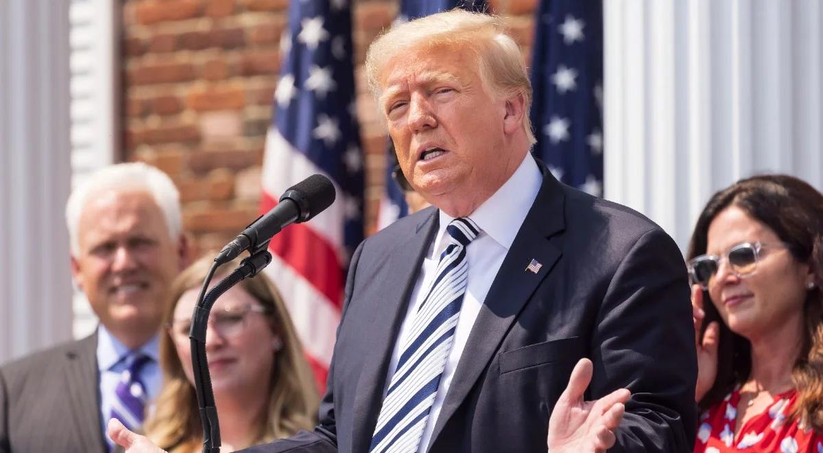 "Cenzurowanie narodu". Trump złożył pozew przeciw Twitterowi, Facebookowi i Google