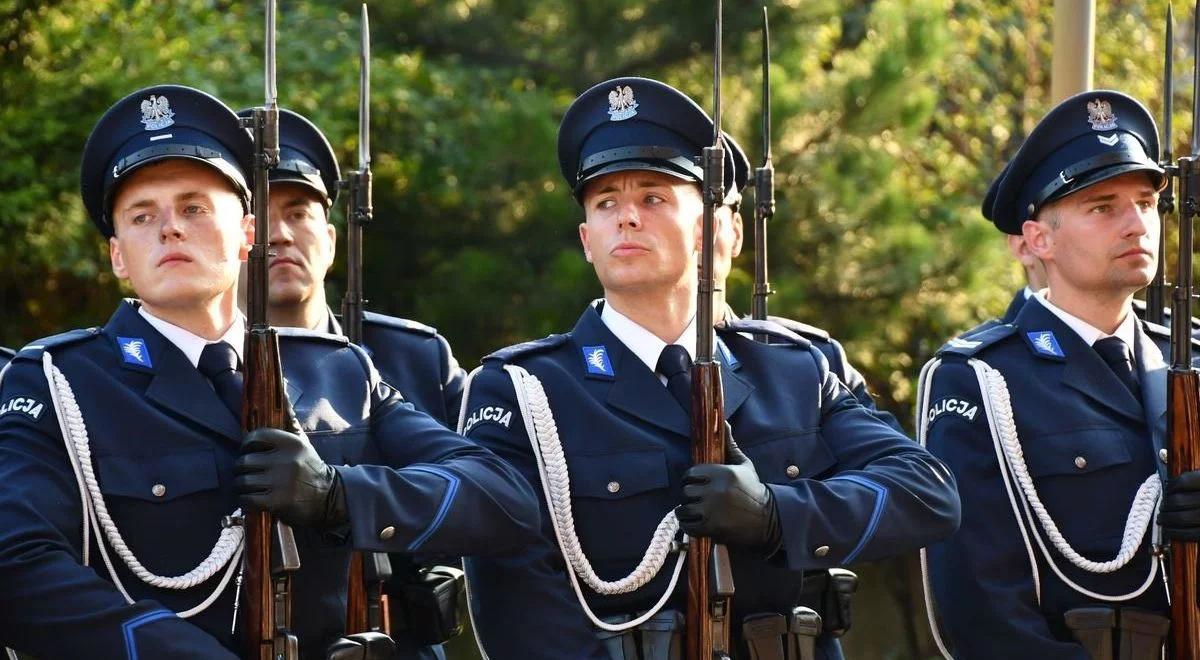 Święto Policji. Centralne obchody w Katowicach z udziałem prezydenta Andrzeja Dudy