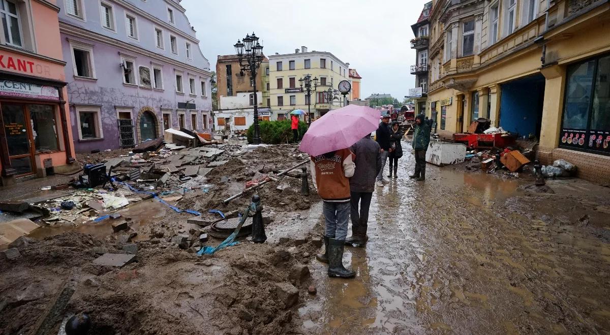 Wypłata zasiłków dla powodzian. Ważna deklaracja wojewody dolnośląskiego