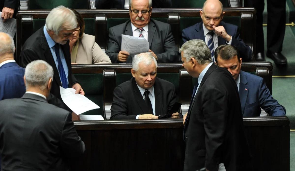 Prezes PiS: najwyższy czas kończyć "bankietowanie" i świętowanie po zwycięstwie