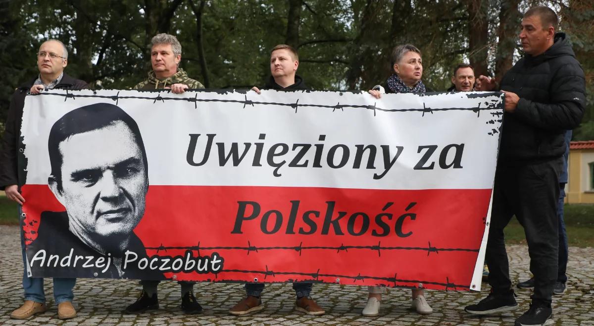 Co z uwolnieniem Poczobuta? Były ambasador: Łukaszenka musi mieć korzyść