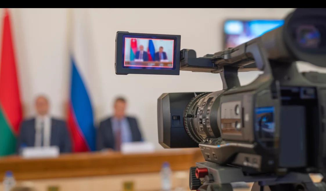 Walka z propagandą na Białorusi. KE apeluje do internetowych gigantów