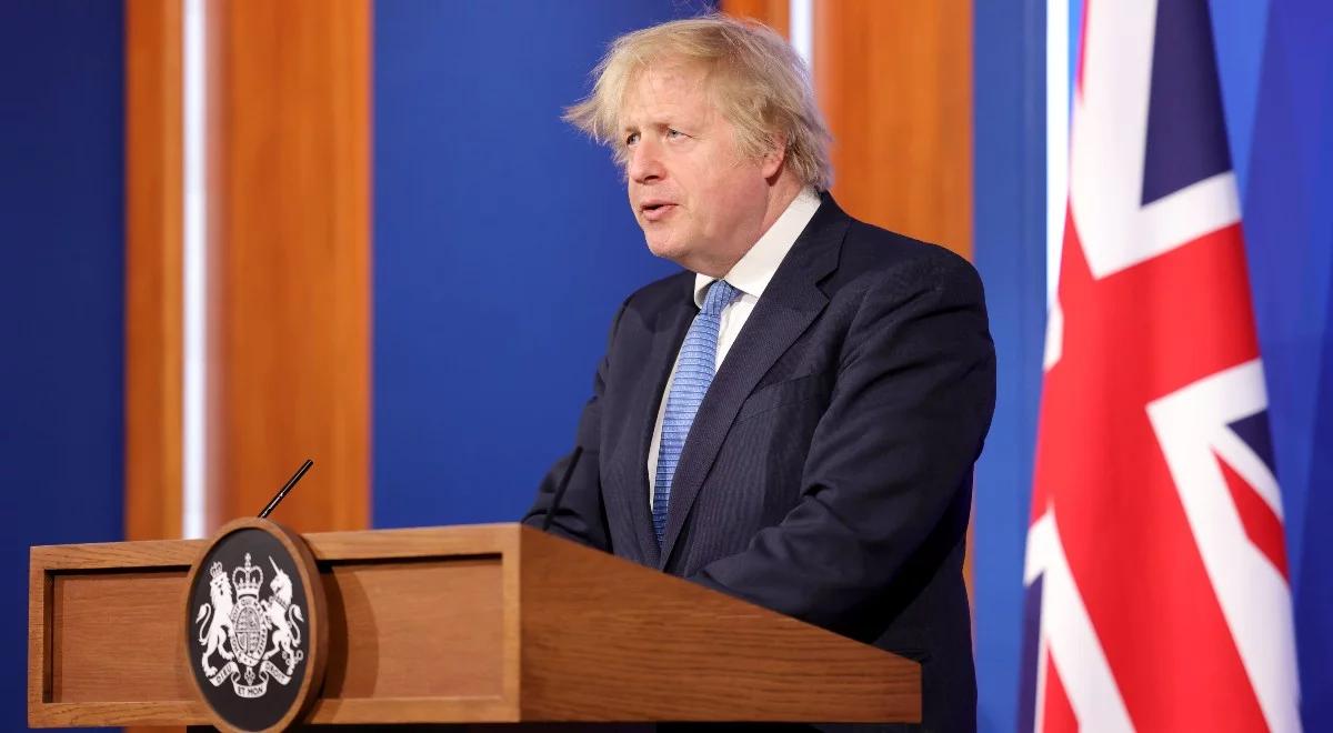 Poluzowanie obostrzeń w Wielkiej Brytanii. Boris Johnson apeluje o ostrożność 