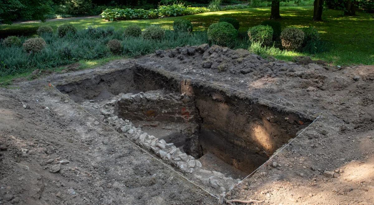 W Lublinie odkryto cmentarz z czasów średniowiecza. "Siedem nieznanych pochówków"