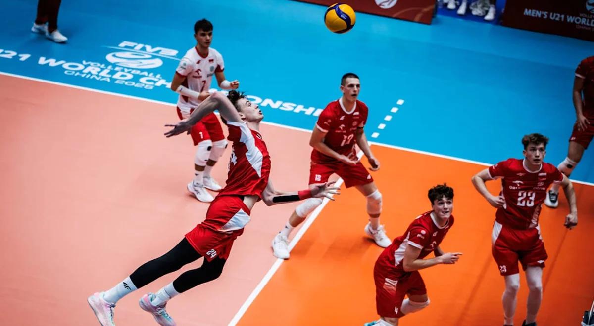 Idą jak burza. Polscy siatkarze U21 nie dali szans Kanadzie. Gładka wygrana