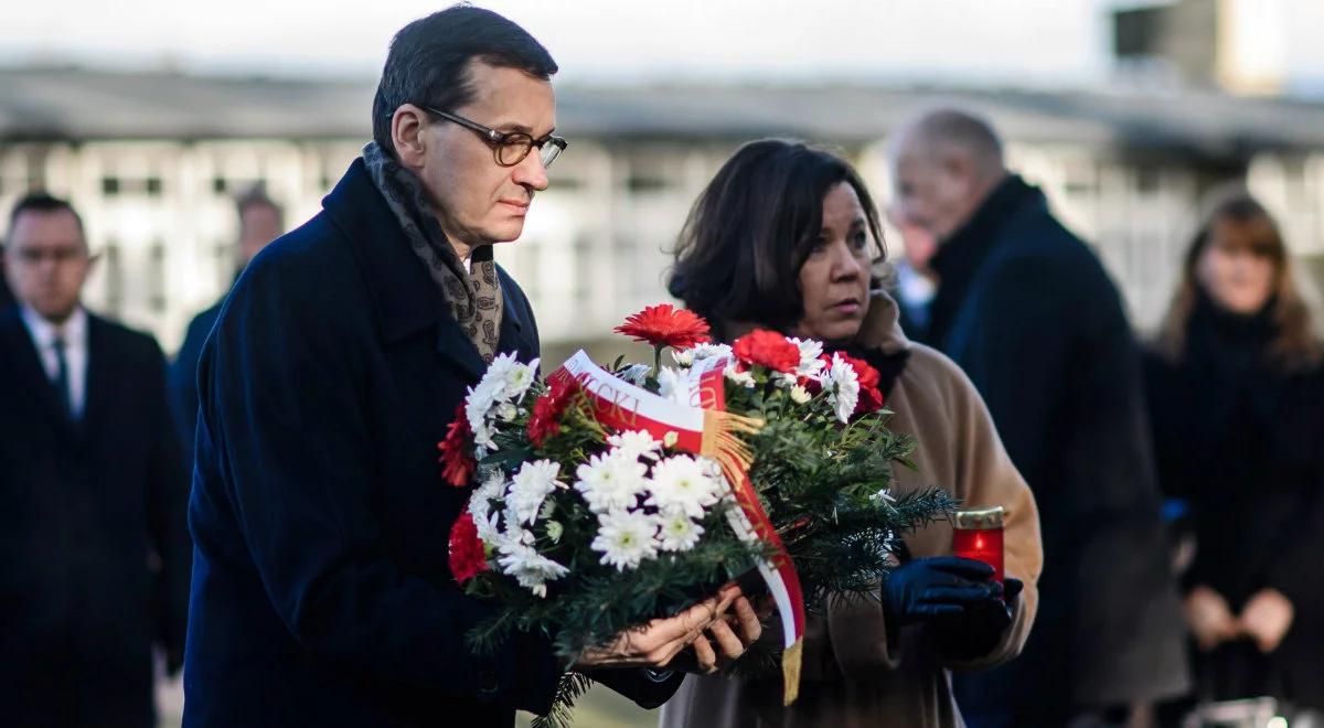 "Składam hołd wszystkim ofiarom". Premier odwiedził były nazistowski obóz w Sachsenhausen