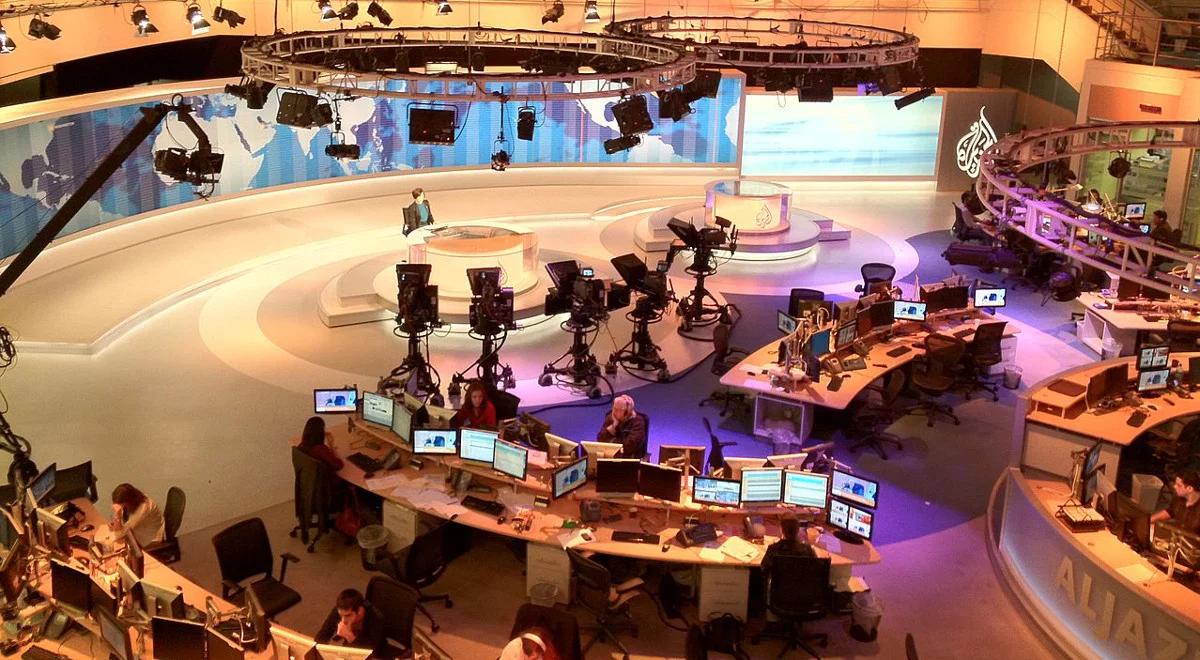 Telewizja Al-Dżazira zwolni 500 osób. Przez spadek cen ropy