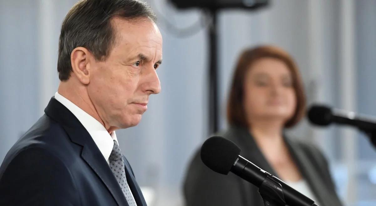 "Ewidentnie złamał regulamin Senatu". Stanisław Karczewski oskarża Tomasza Grodzkiego