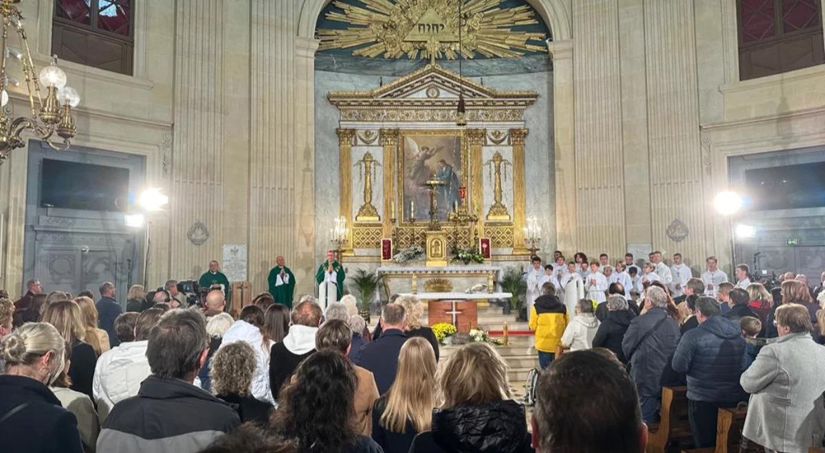 Msza Święta Polaków w Paryżu. Modlono się za zmarłych