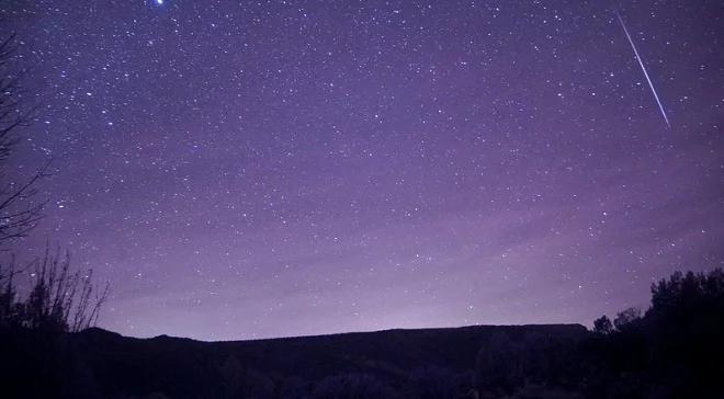 Letnie niebo pełne meteorów 