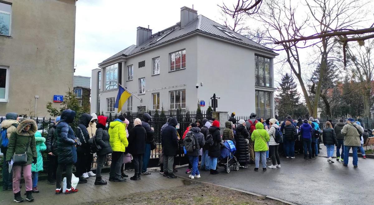 Zakrwawione przesyłki w konsulatach i ambasadach Ukrainy. Makabryczna paczka dotarła także do Polski