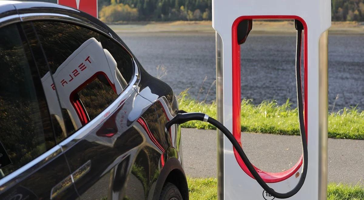 Samochód elektryczny będzie coraz tańszy. Ceny szybko mogą dorównać autom spalinowym 
