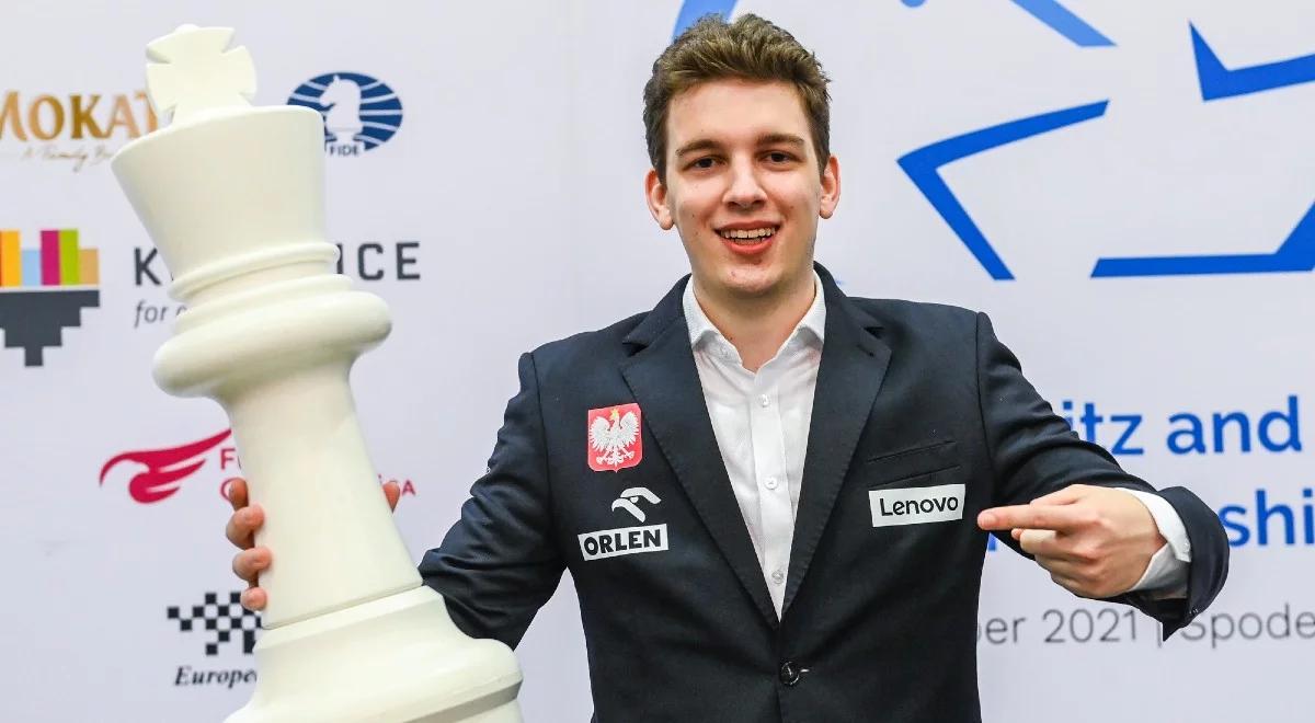 Święto szachów w Warszawie. Carlsen i Duda grają w MŚ na PGE Narodowym