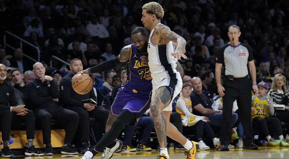 NBA. Dobry występ Sochana nie zapobiegł porażce. LA Lakers górą w meczu z San Antonio Spurs