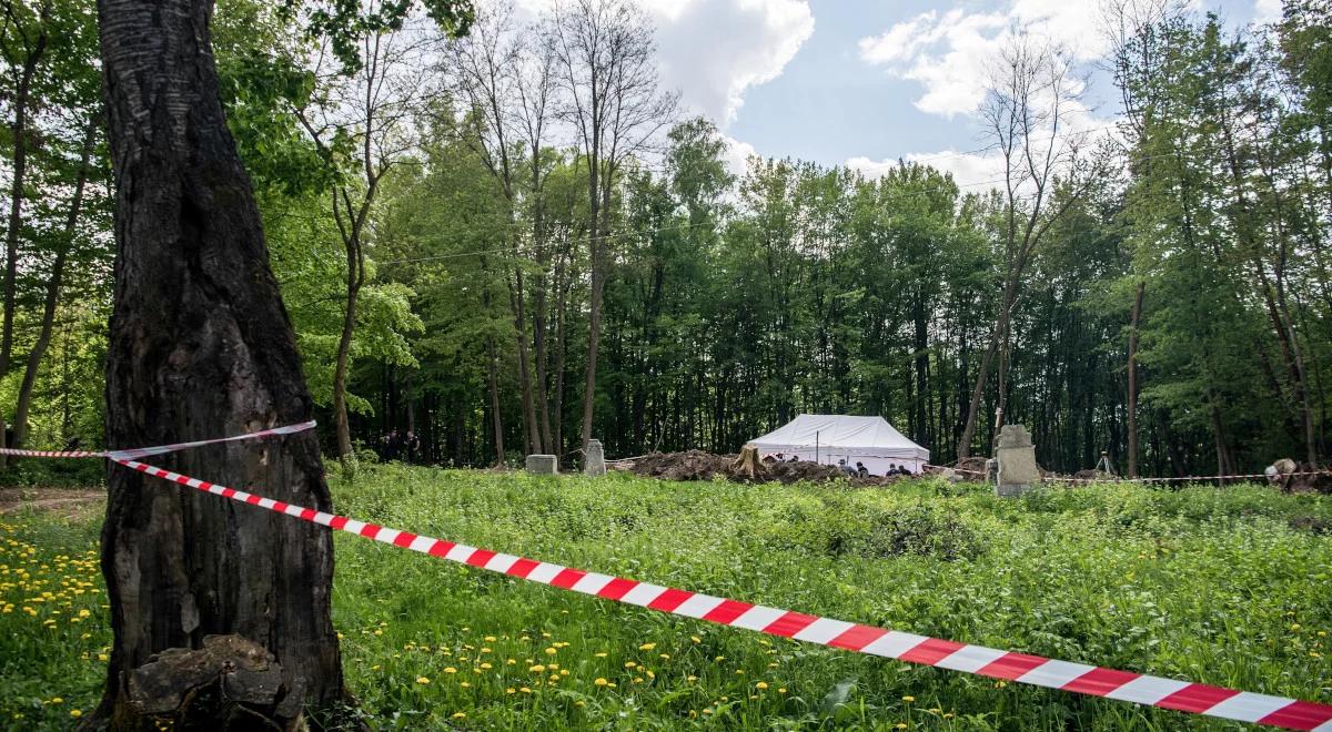 Fake news na temat wstrzymania ekshumacji w Puźnikach. "Rosyjska prowokacja"