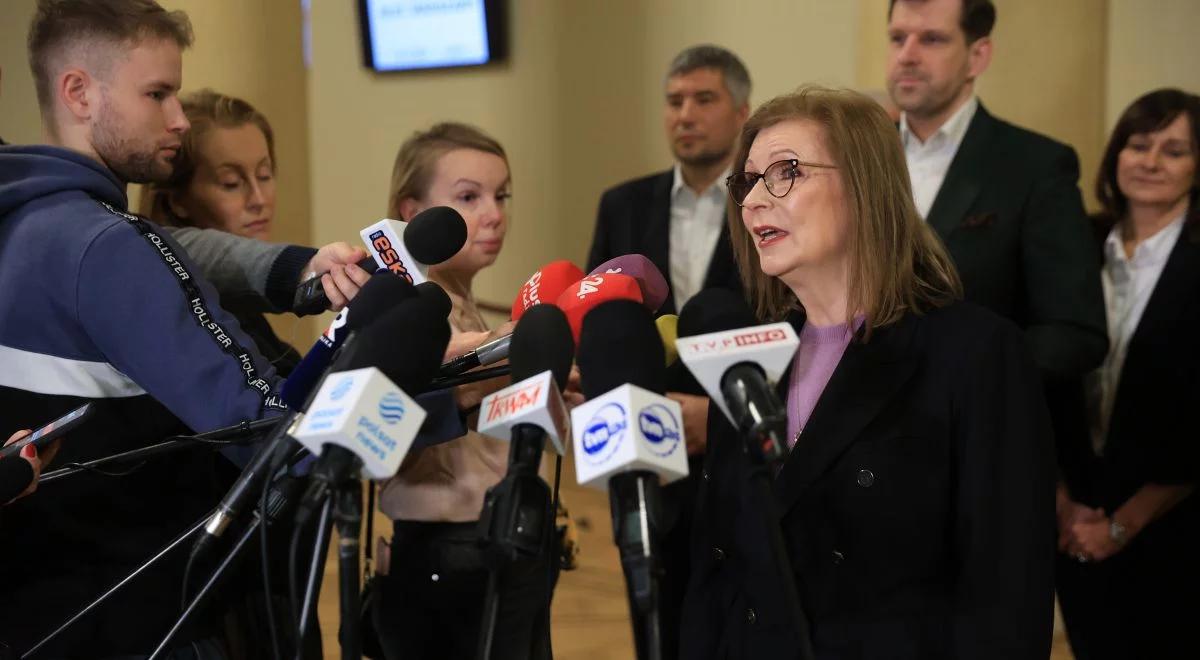 Strefa Czystego Transportu w Warszawie. Gosiewska: wyklucza setki tysięcy mieszkańców