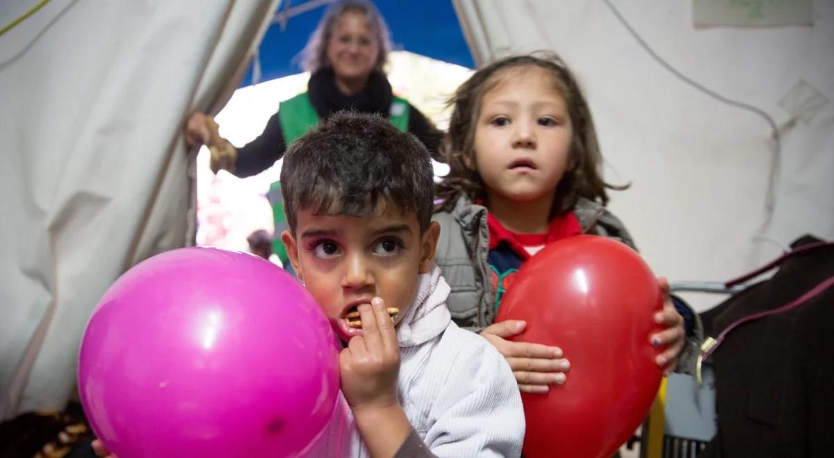 Bułgaria: 130 migrantów znaleziono w samochodzie chłodni