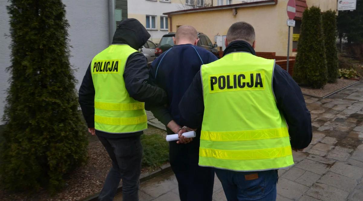 Ponad 10 kilogramów narkotyków w samochodzie. Policja zatrzymała dilera