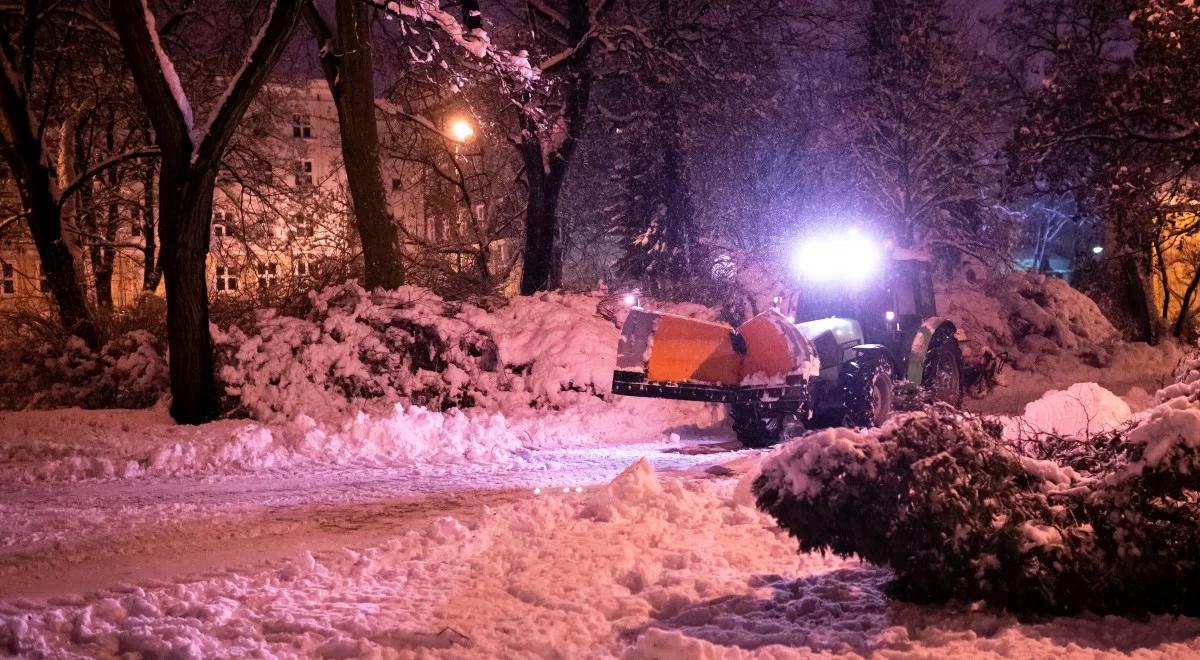 Przed nami mroźna noc, we wtorek śnieg i marznący deszcz. Prognoza IMGW