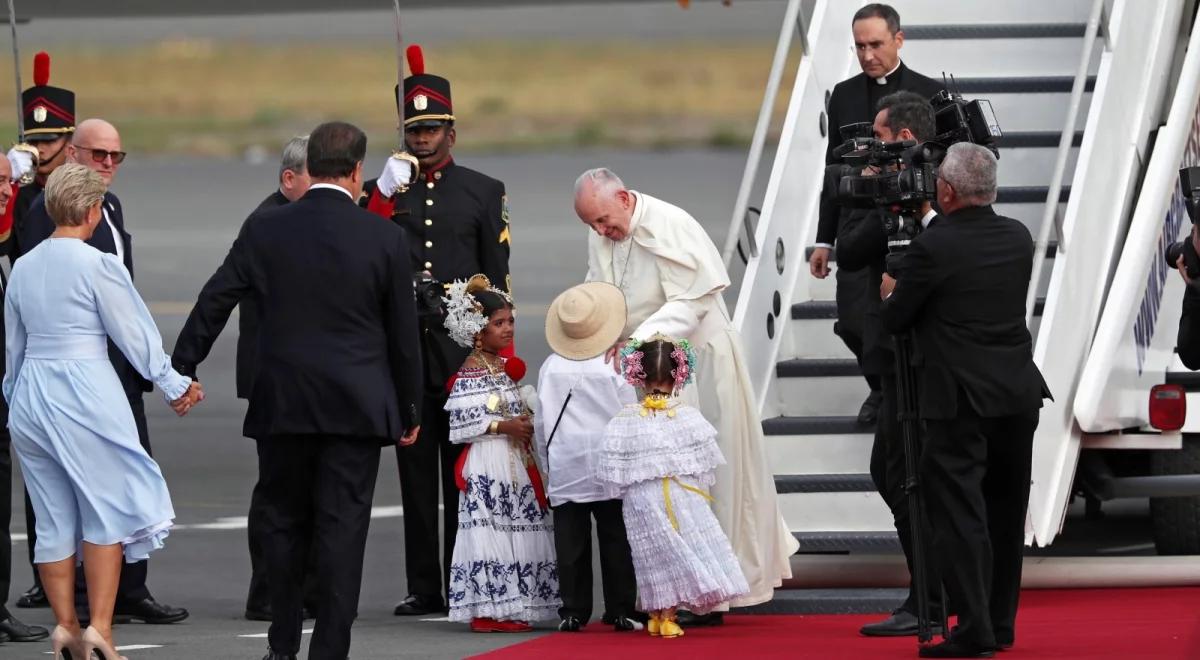 Papież Franciszek przybył do Panamy na Światowe Dni Młodzieży