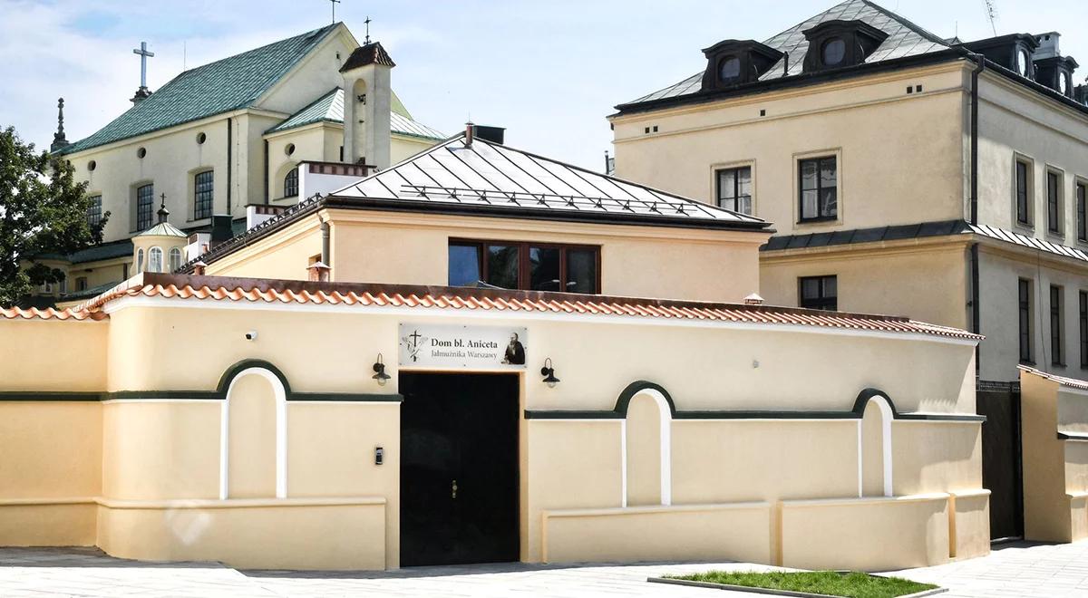 Pomoc ubogim. Działalność domu bł. Aniceta