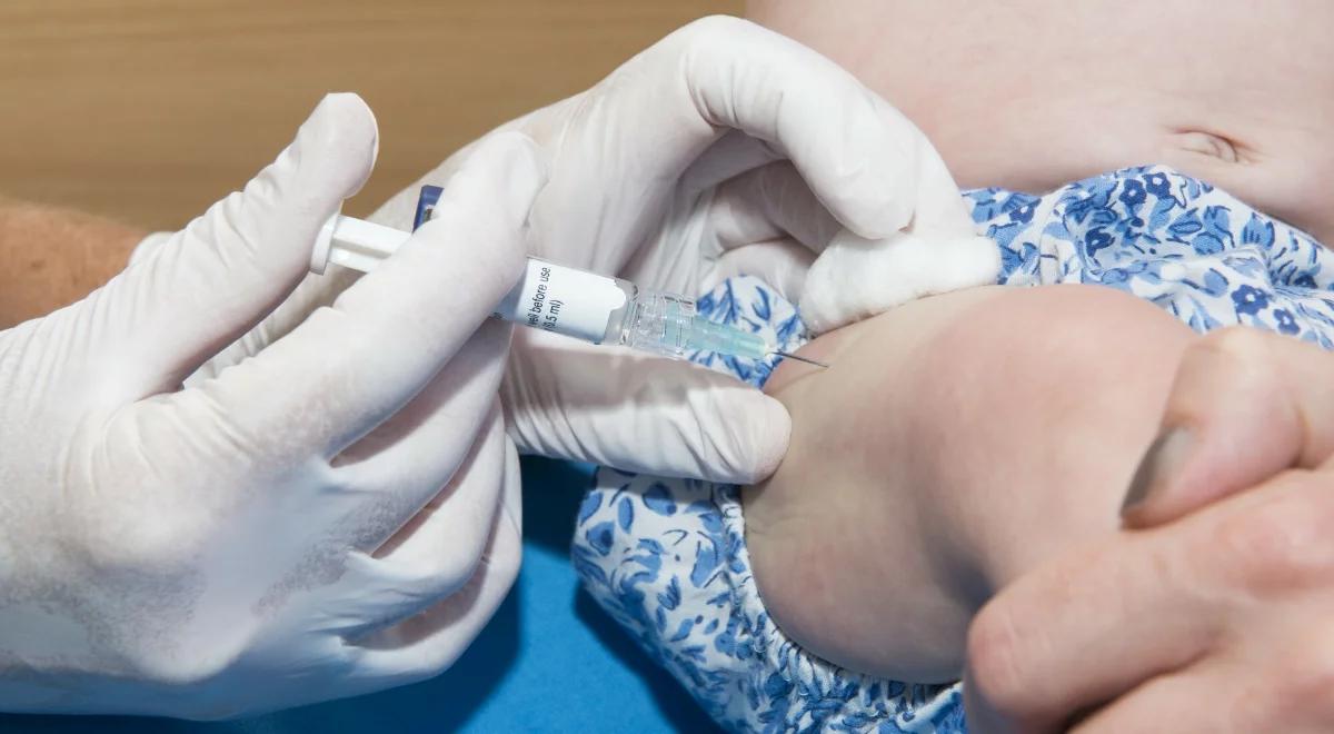 Gąsawa. Niemowlę zmarło po szczepieniu. Preparat był przeterminowany