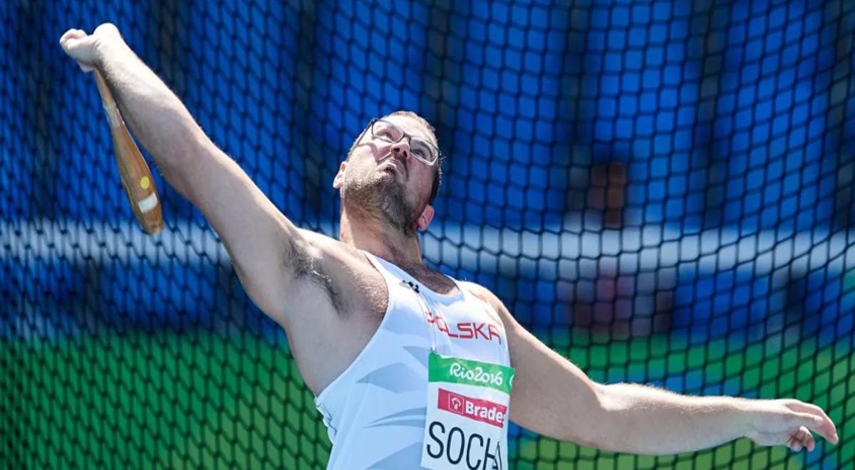 "Ledwo trzymam się na nogach, a on mi mówi o igrzyskach paraolimpijskich". Mistrz z Rio celuje w kolejny rekord świata