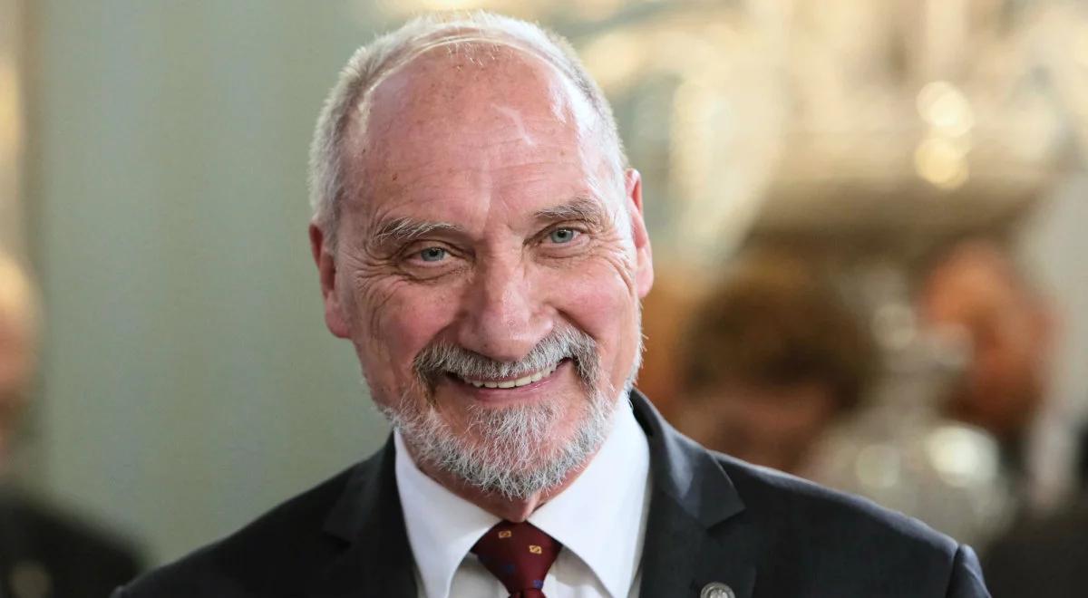 A. Macierewicz: zrealizuję obowiązki marszałka seniora zgodnie z poczuciem odpowiedzialności