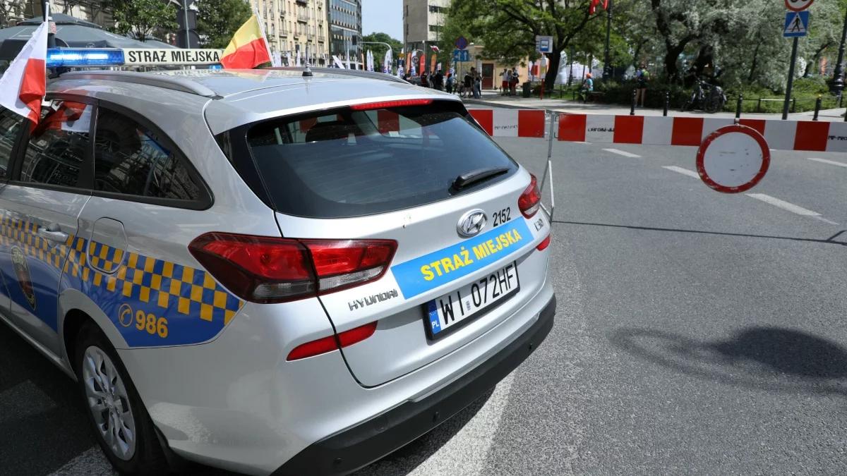 Zaprzysiężenie Karola Nawrockiego. Utrudnienia i zmieniony rozkład jazdy