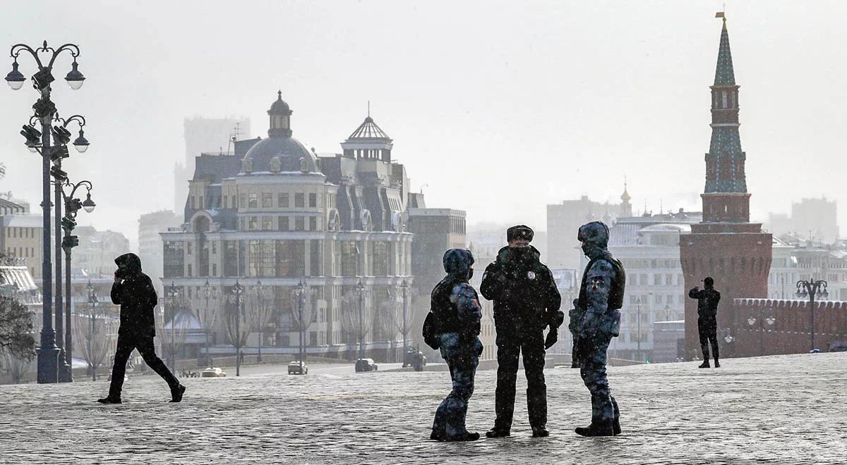 Odpowiedzialność karna za "masowe zamieszki". Rosyjska prokuratura ostrzega przed protestami