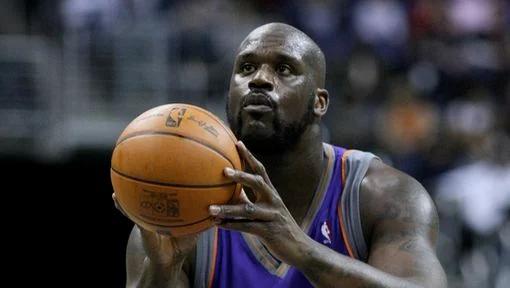  Shaq odchodzi w wielkim stylu
