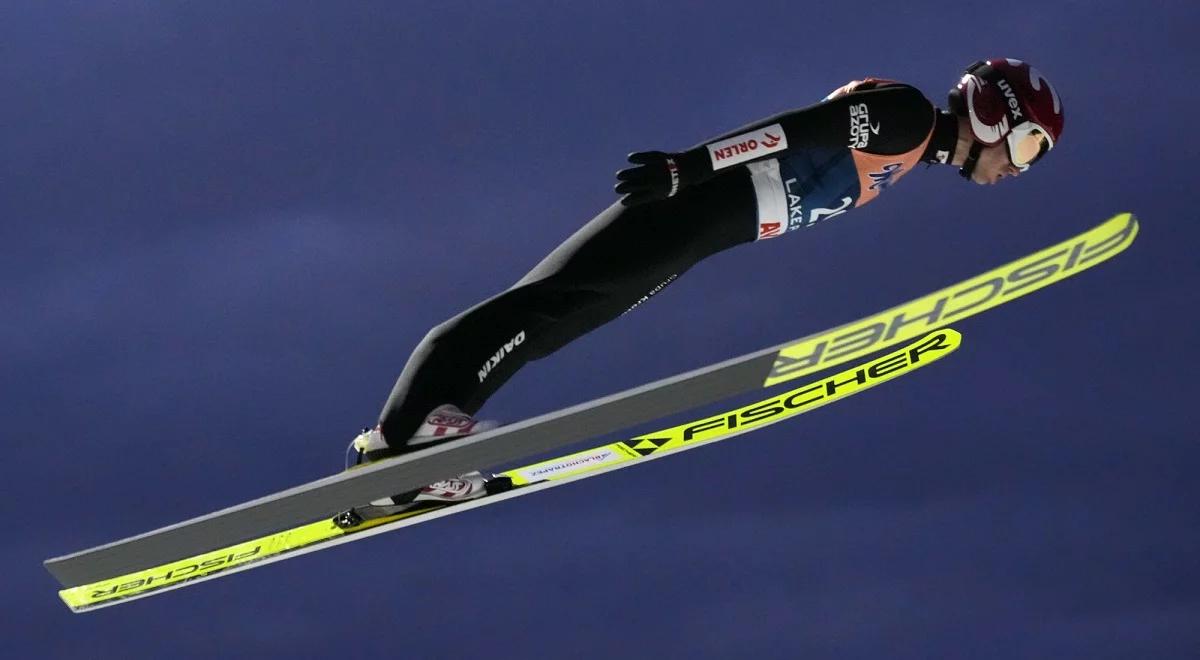 PŚ w skokach: Kamil Stoch zdradził, o czym rozmawiał z Noriakim Kasaim. "Nie zamierza się wycofać"