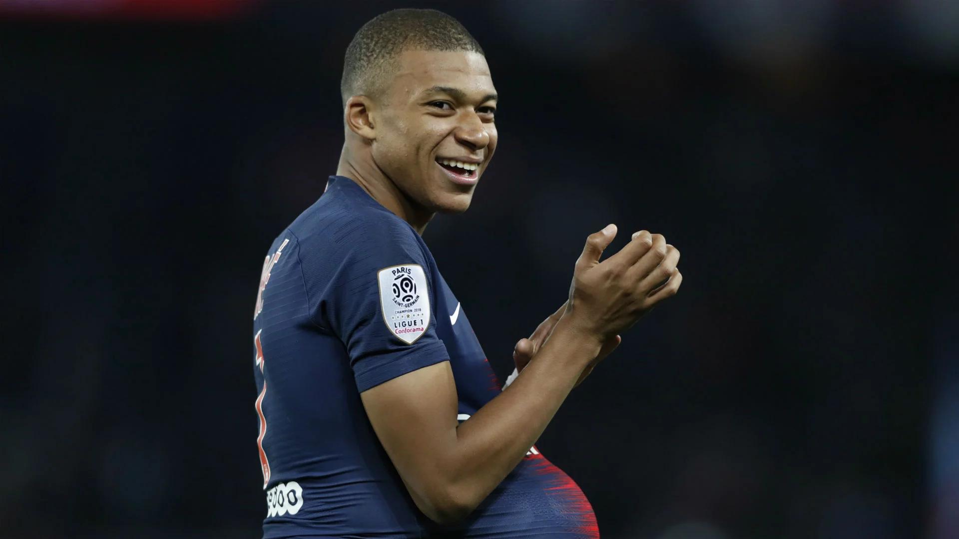 Ligue 1: film jednego aktora. Paris Saint-Germain gromi Lyon, Mbappe z czterema golami w niespełna kwadrans