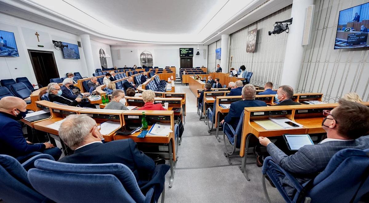 PiS mówi o pęknięciu senackiej większości. Senator KO unika odpowiedzi