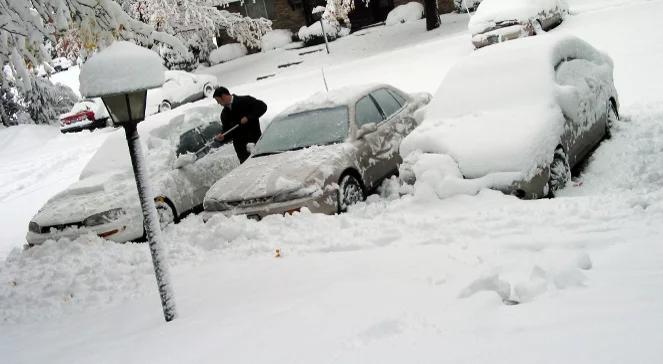 Śnieżyce w USA. Chaos na drogach, zamknięte lotniska