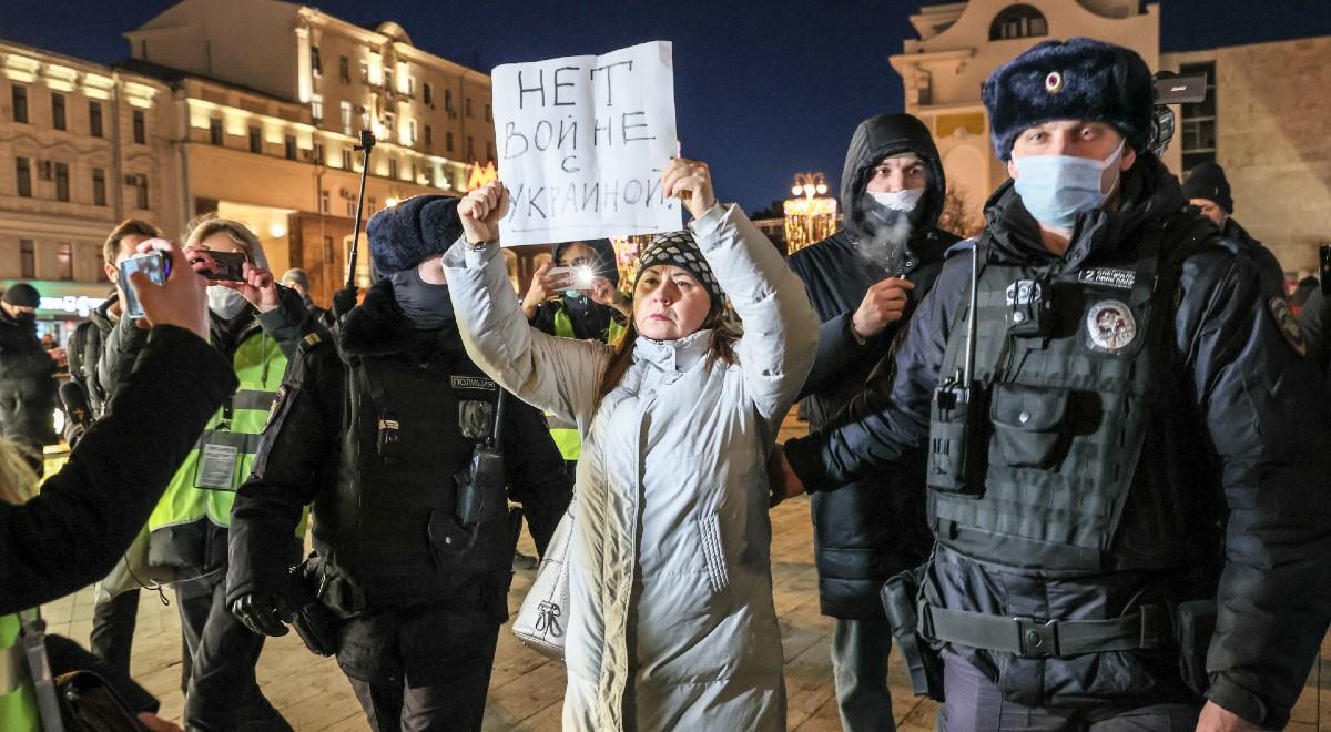 "Nie powinniśmy milczeć". Rosyjscy opozycjoniści wzywają do tworzenia ruchów antywojennych